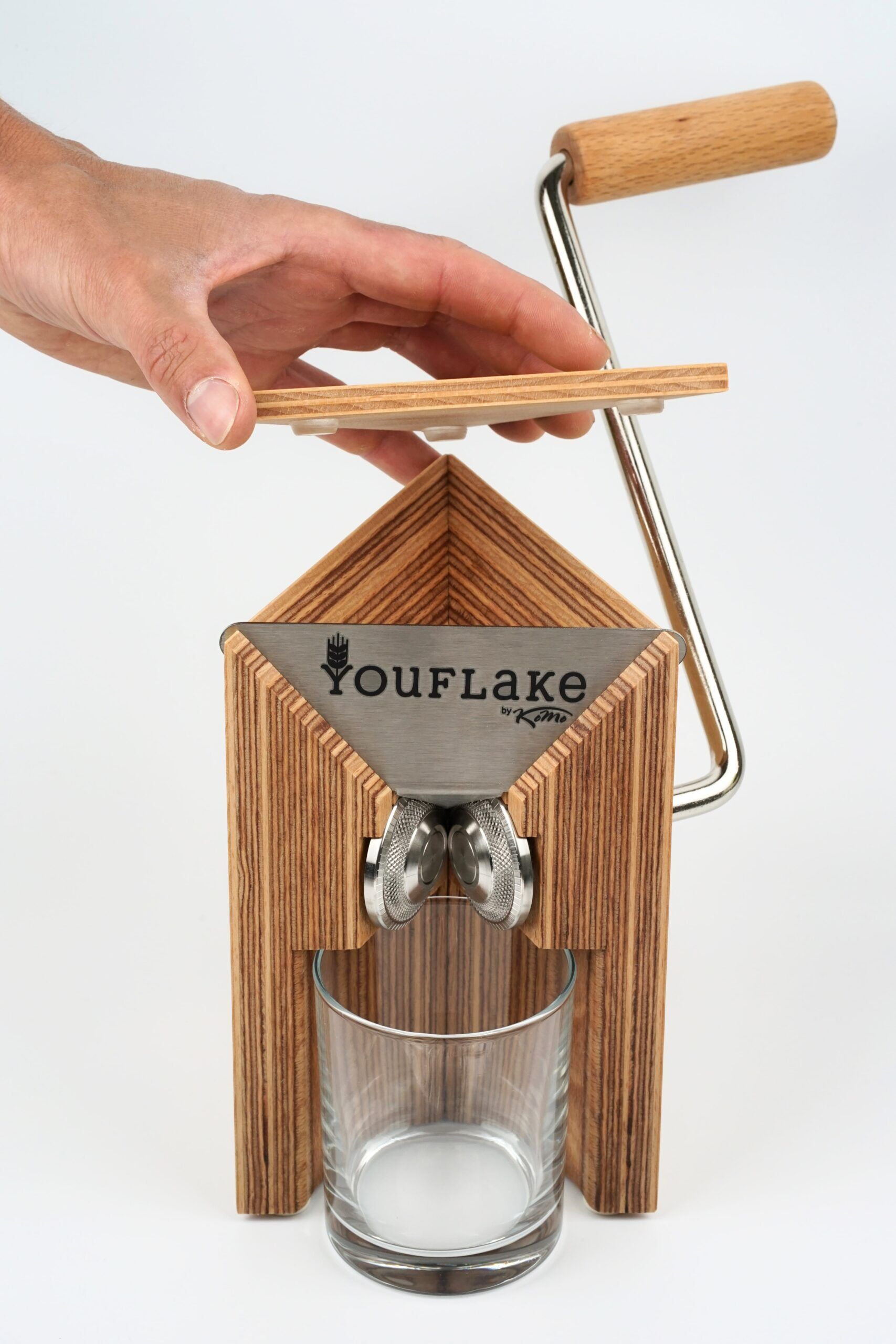 KoMo FlicFloc | Flockenquetsche | Buche massiv | kinderleichte Bedienung | frische Haferflocken – Bild 5